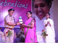 Kum.Harisha-receiving-Best-student-Award-2016